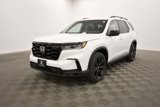 New 2025 Honda Pilot Black Edition image 2