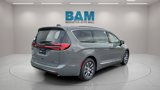 New 2023 Chrysler Pacifica Pinnacle image 4