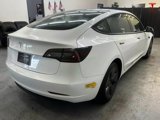 Used 2022 Tesla Model 3 Standard Range image 5