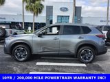 Used 2024 Nissan Rogue SV image 2
