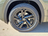 New 2026 Volkswagen Atlas Cross Sport SEL R-Line image 5