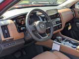 New 2025 Nissan Pathfinder Platinum image 3