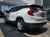 New 2024 GMC Terrain SLE w/ Driver Convenience Package image 3