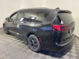 New 2025 Chrysler Pacifica Premium image 4