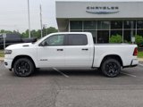 New 2025 RAM 1500 4x4 Crew Cab image 2