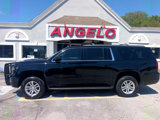 Used 2018 Chevrolet Suburban LT image 2