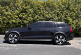 Used 2020 Volvo V60 T5 Cross Country w/ Protection Package Premier image 4