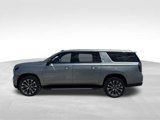 New 2025 Chevrolet Suburban High Country image 5