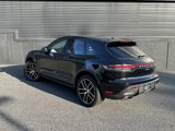 Certified 2025 Porsche Macan image 3