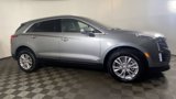 New 2025 Cadillac XT5 Luxury image 2