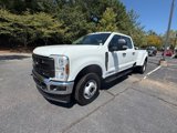 New 2026 Ford F350 XL image 2