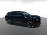 Used 2024 Kia Sorento S image 2
