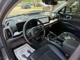 Used 2025 Kia Sorento S image 3