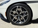 Used 2019 Aston Martin DB11 Volante image 4