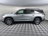 New 2025 Chevrolet Traverse LT image 2