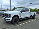 New 2025 Ford F250 4x4 Crew Cab Super Duty image 3