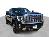 New 2025 GMC Sierra 2500 Denali w/ Denali Reserve Package image 3