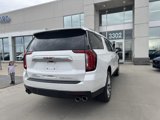 Used 2024 GMC Yukon XL Denali w/ Advanced Technology Package image 4