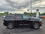 New 2025 Chevrolet Traverse LT w/ Driver Confidence Package image 2