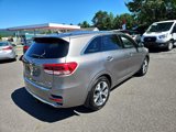 Used 2018 Kia Sorento SX image 3