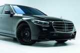 Used 2022 Mercedes-Benz S 500 4MATIC w/ AMG Line Package image 4