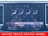 Used 2023 Chrysler Pacifica Touring-L image 4