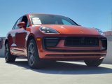Certified 2024 Porsche Macan image 4