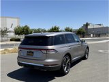 Used 2020 Lincoln Aviator Reserve w/ Equipment Group 202A image 4
