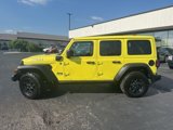 Used 2023 Jeep Wrangler Unlimited w/ Sun & Screen Package image 4