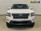 Used 2023 Nissan Frontier SV w/ SV Convenience Package image 2