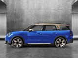 New 2025 MINI Cooper Countryman SE image 2