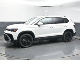 New 2025 Volkswagen Taos SEL image 4