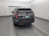Used 2019 Ford Explorer XLT image 6