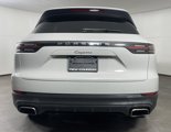 Certified 2022 Porsche Cayenne image 6