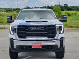 Used 2025 GMC Sierra 2500 Pro image 2