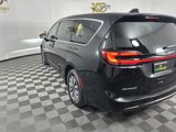 New 2025 Chrysler Pacifica Select image 5
