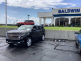 Used 2023 Chevrolet Suburban High Country w/ Premium Package image 3