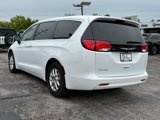 Used 2023 Chrysler Voyager LX image 5