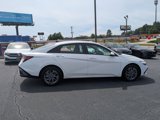 Used 2024 Hyundai Elantra SEL image 4