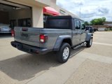 Used 2022 Jeep Gladiator Sport image 5