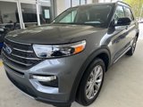 Used 2024 Ford Explorer XLT w/ Equipment Group 202A image 3