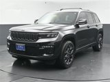 Used 2024 Jeep Grand Cherokee Summit w/ High Altitude Package image 3