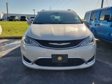 Used 2020 Chrysler Pacifica Touring-L image 2