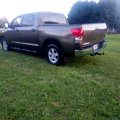 Used 2013 Toyota Tundra 4x4 CrewMax image 4