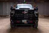 Used 2025 Chevrolet Silverado 2500 ZR2 w/ Technology Package image 2