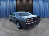 Used 2022 Dodge Challenger SXT image 5