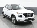 Used 2022 Hyundai Venue Limited image 2