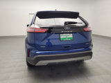 Used 2023 Ford Edge SEL image 6
