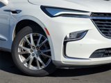 Used 2022 Buick Enclave Premium image 3