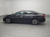 Used 2023 Nissan Altima 2.5 SV image 3